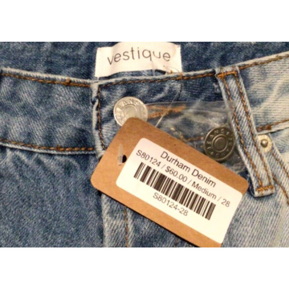 Vestique Women's Light Blue Distressed Denim Jeans Size 28 NWT Casual Style - Picture 2 of 4